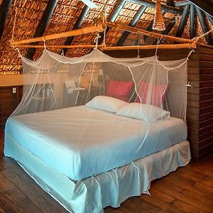 Bungalow Beach Front